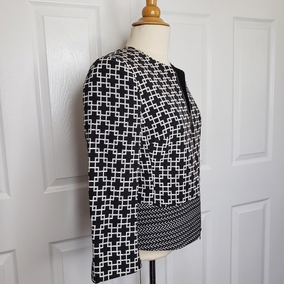 Saks Fifth Avenue Black Label Black White Geometric 2 Way Zip Jacket 4 - Picture 8 of 15
